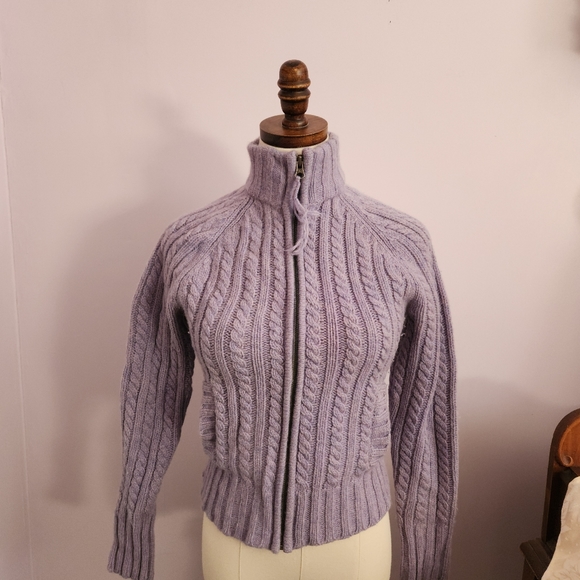 GAP Women's Purple Cable Knit Sweater - Picture 2 of 13